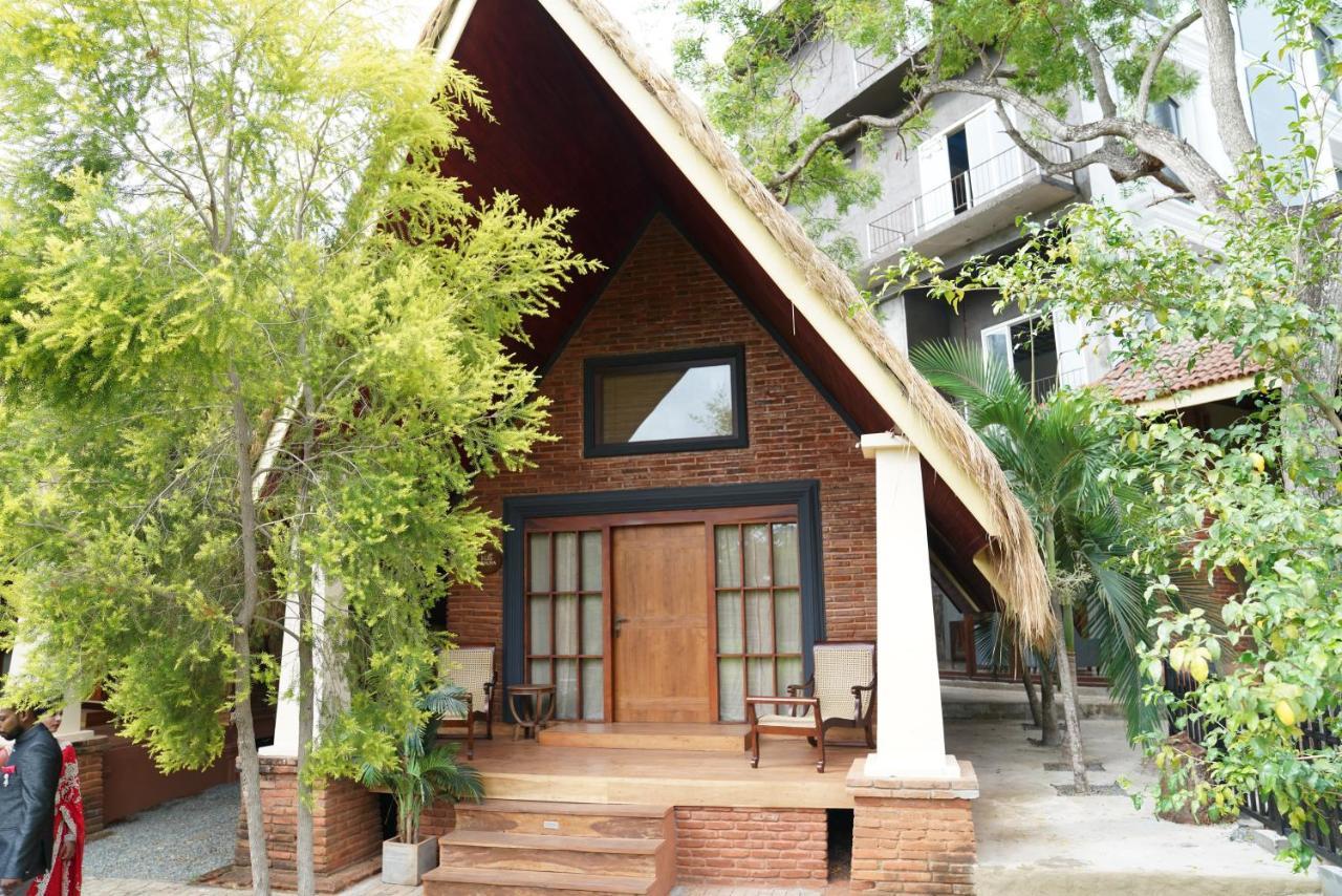 Avasta Resort And Spa أنرادابورام المظهر الخارجي الصورة