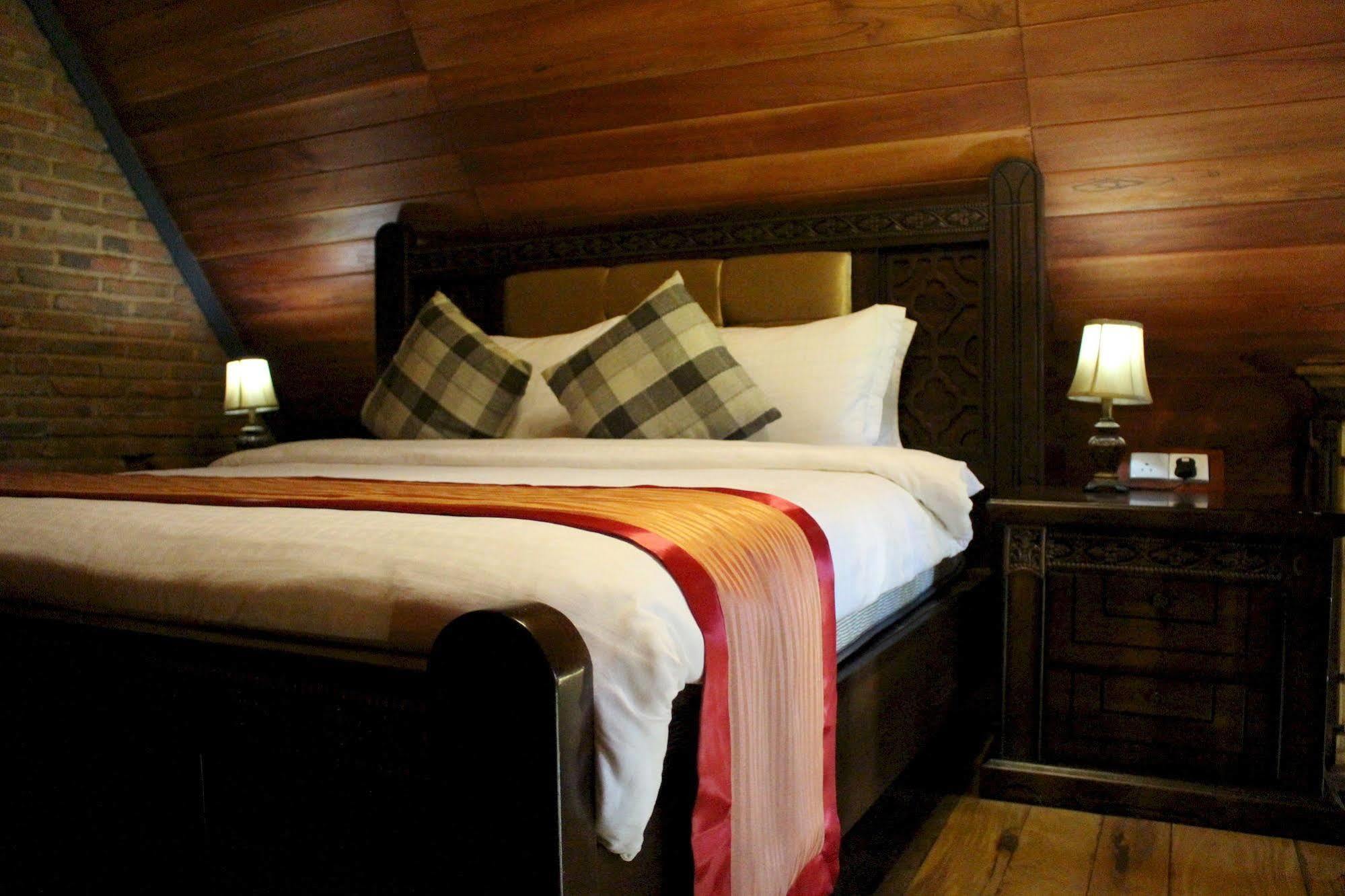 Avasta Resort And Spa أنرادابورام المظهر الخارجي الصورة