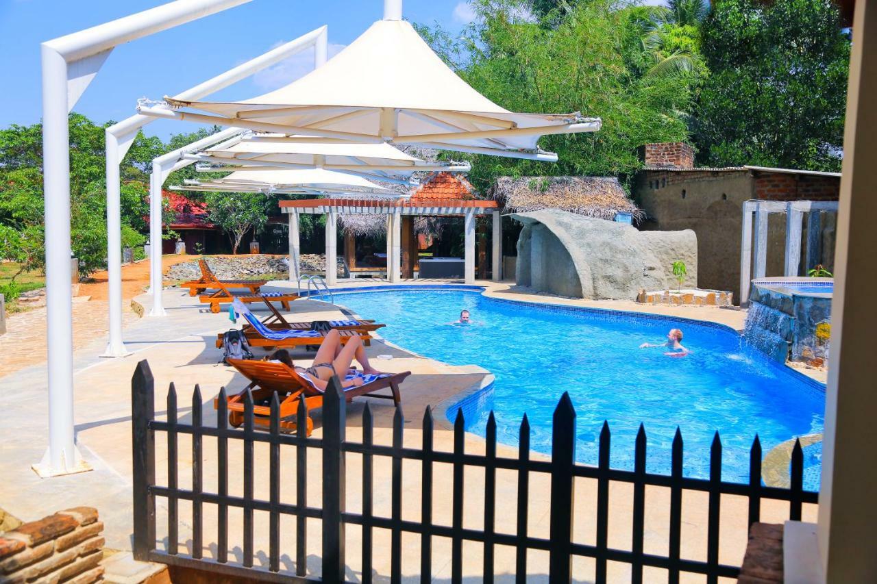 Avasta Resort And Spa أنرادابورام المظهر الخارجي الصورة